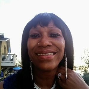 Meet your Posher, Debra